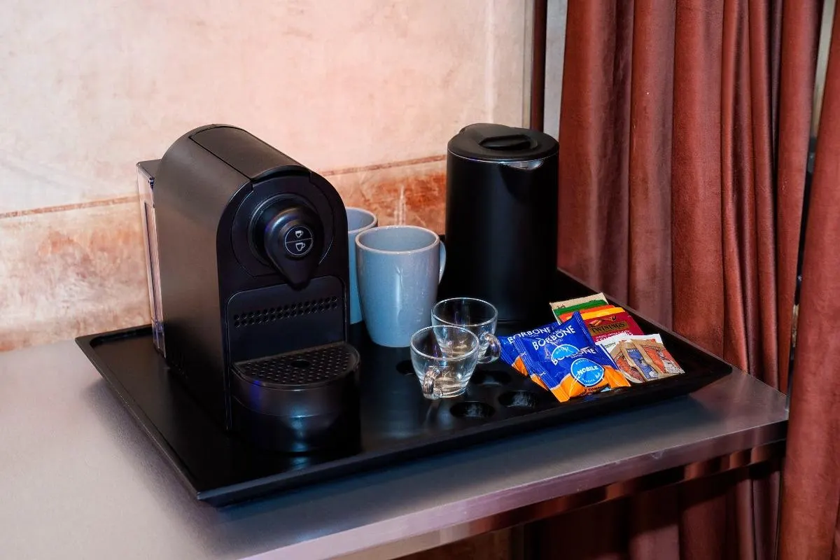 Saturno Contro suite | Kind Places Naples