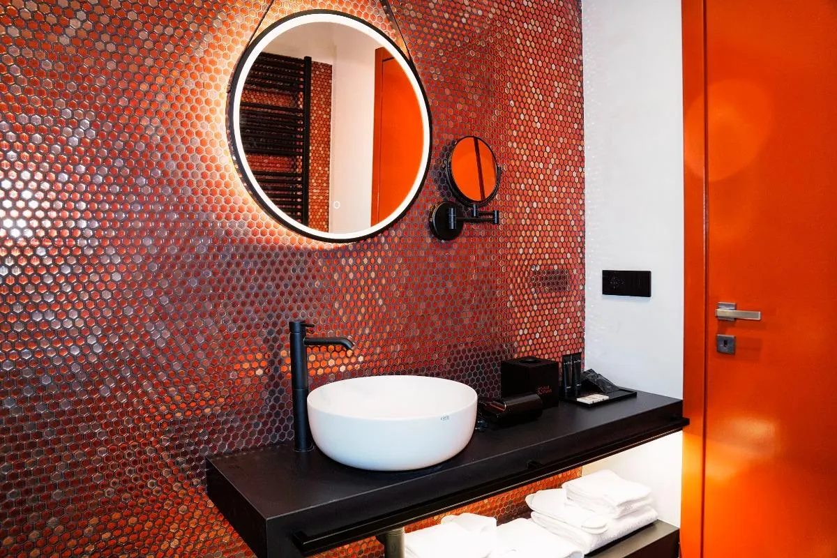 Saturno Contro suite | Kind Places Naples