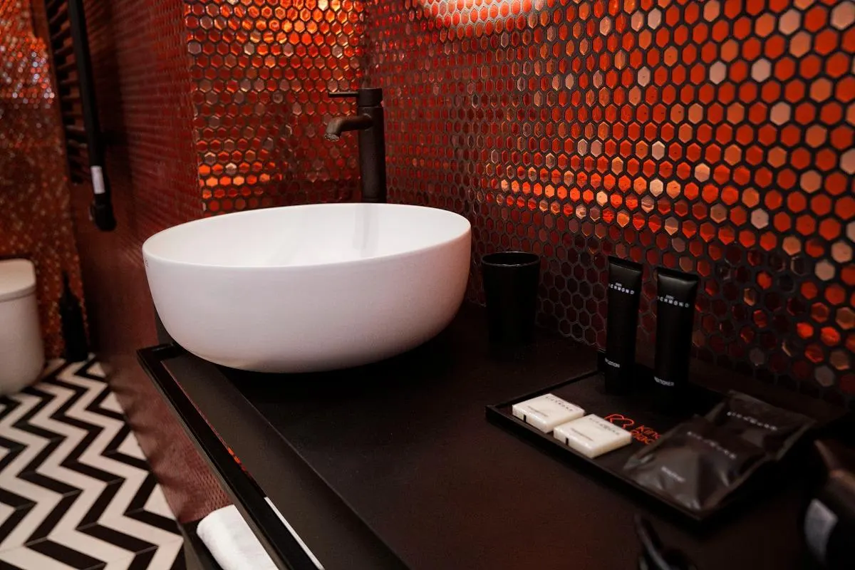 Suite The World Is Yours | Kind Places Napoli
